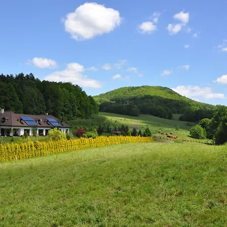 On A Farm Bohemian Switzerland * 데친